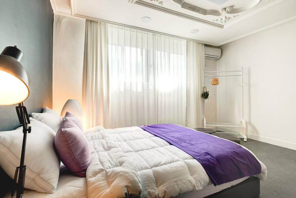 Hongdae 4bed House Apartment Seoul