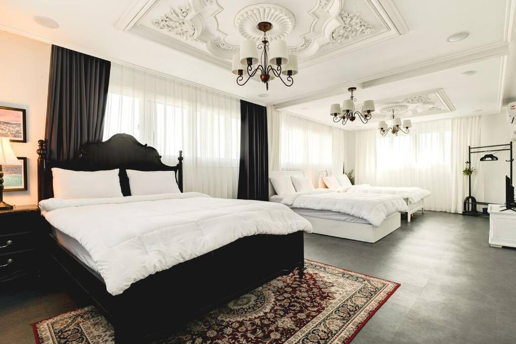 Hongdae 4bed House Apartment Seoul